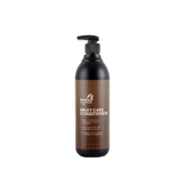 Mleczko do pielęgnacji sprzętu skórzanego Milky Care Conditioner Black Horse
