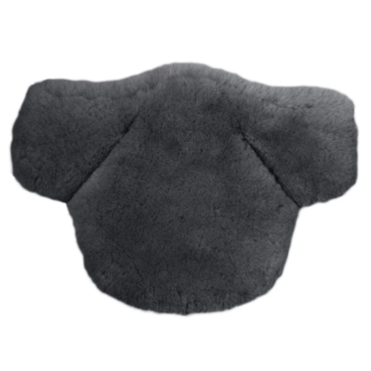 Podkładka Mattes z owczego futra do popręgu Stubben Equisoft® z fartuchem graphite