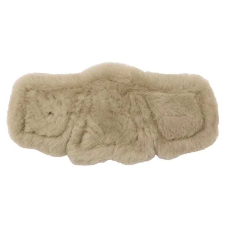 Podkładka z owczego futra do popręgu Stubben Equisoft® brown/beige