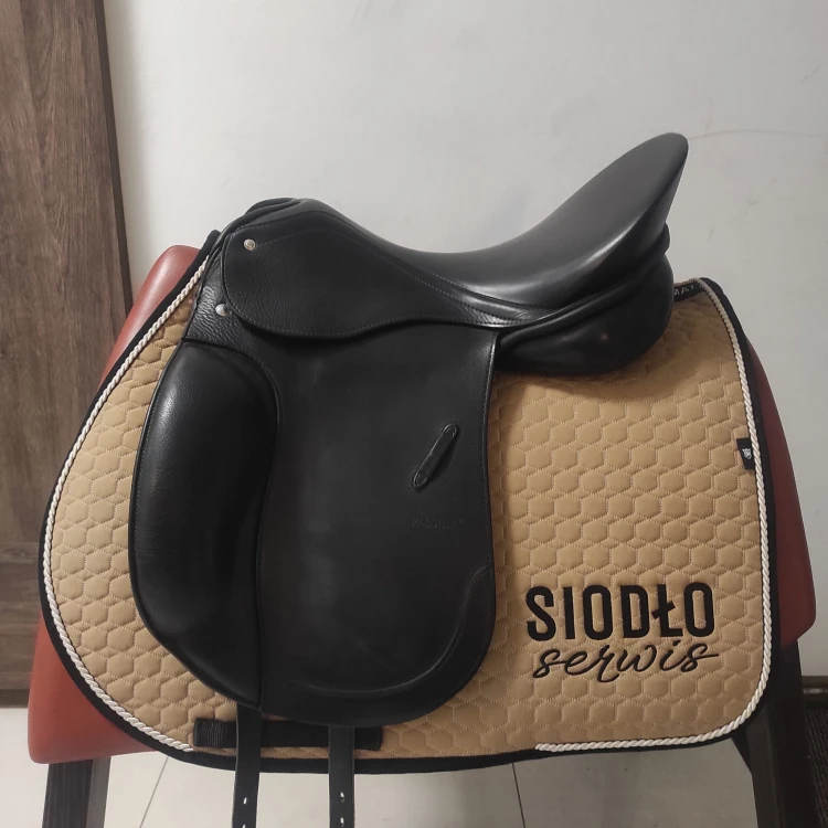 Siodło ujeżdżeniowe Passier Corona II 17,5"