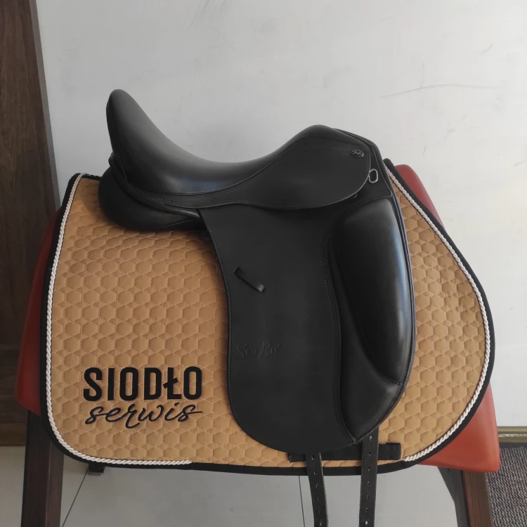 Siodło ujeżdżeniowe Seabis Vigo Pro 17"
