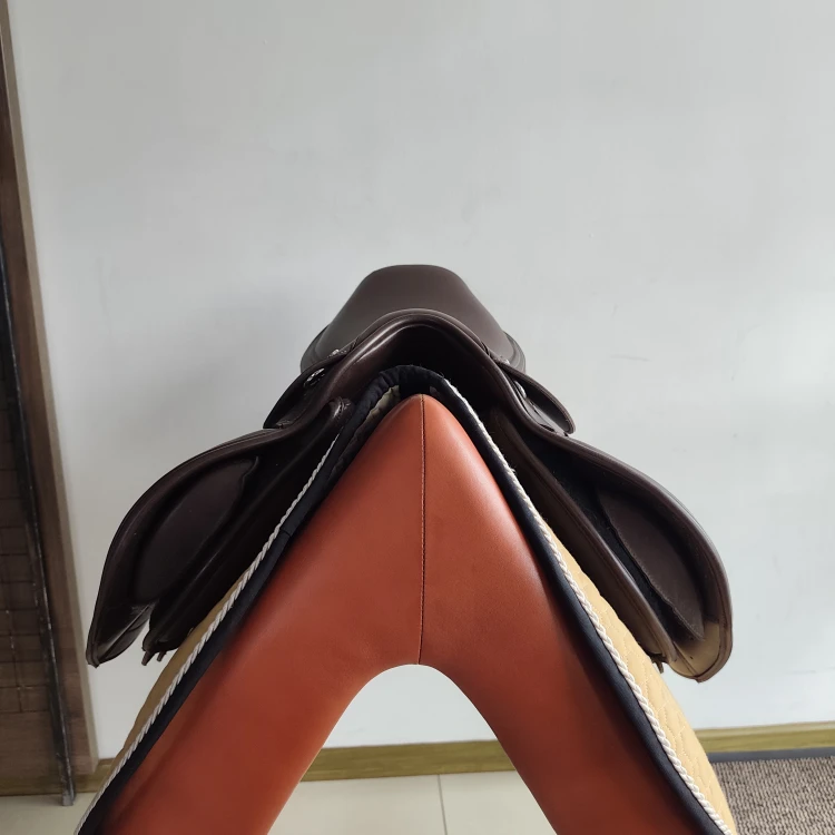 Siodło skokowe Premier Equine 16,5"