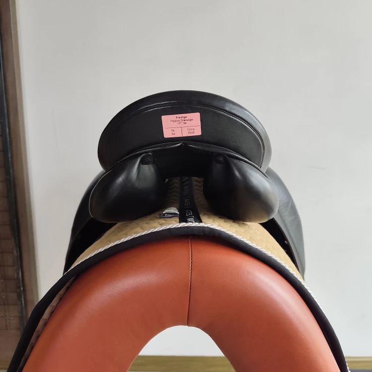 Siodło ujeżdżeniowe Prestige Hippos Dressage 17"